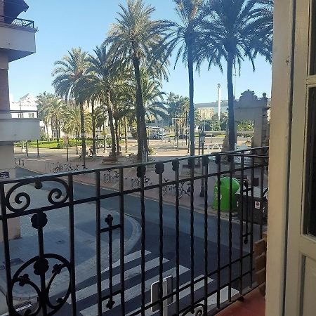 Apartamento con vistas a la Marina Real Valencia Exterior foto
