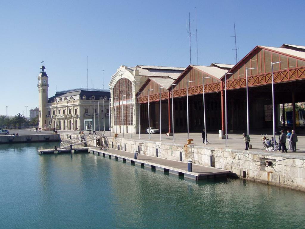 Apartamento con vistas a la Marina Real Valencia Exterior foto